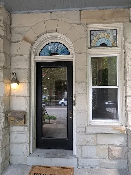 1620 Grove Ave #1 — Photo 3