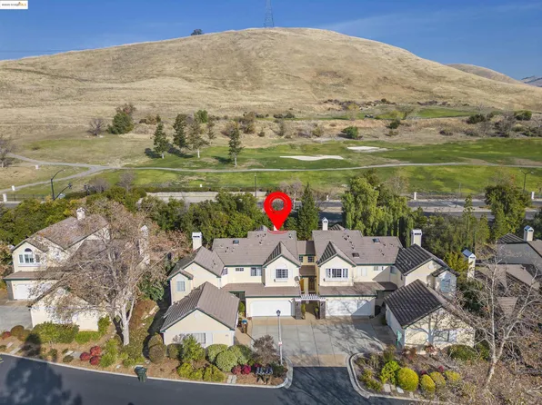 1387 Shell Ln, Clayton, CA 94517