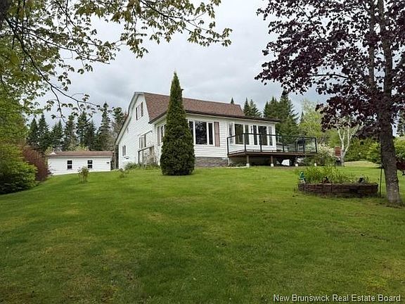 3rd image of 142 Mechanic Lake Rd