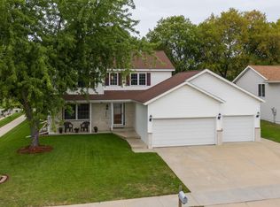 4469 Savannah Dr NW, Rochester, MN 55901