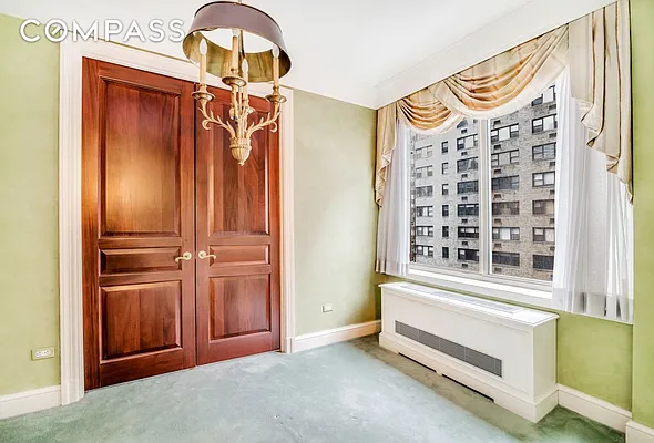 Rented by Compass | media 25