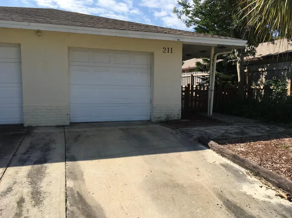 211 Lincoln Ave, Cape Canaveral, FL 32920