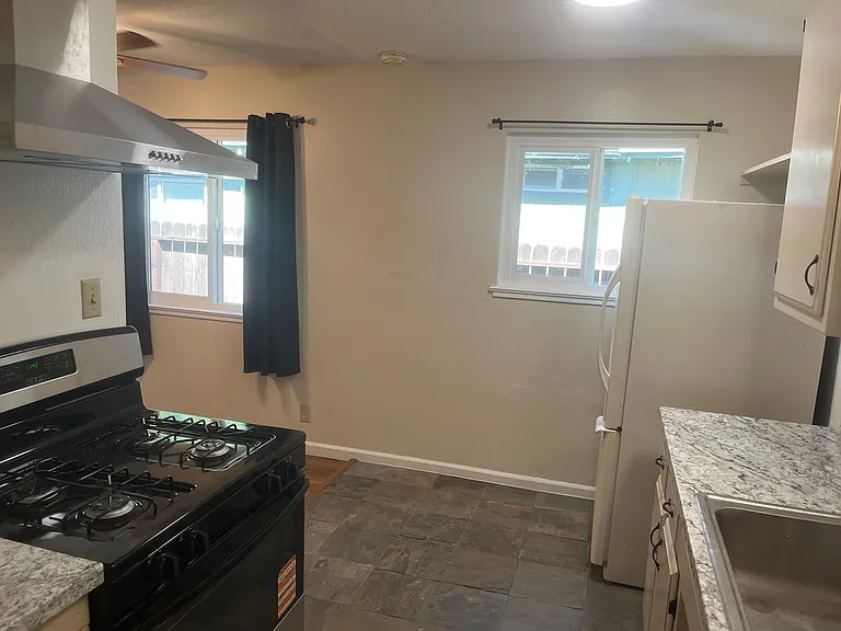 16881 Antelope St — Photo 11