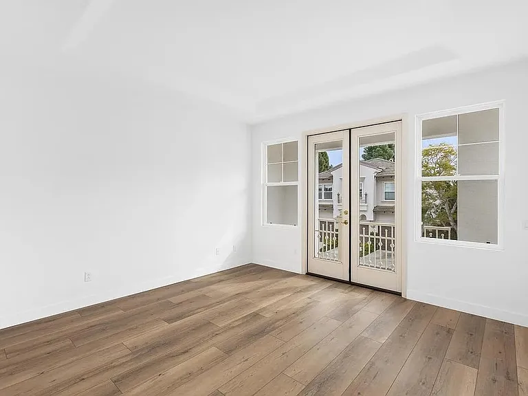 2738 Carriagedale Row — Photo 24