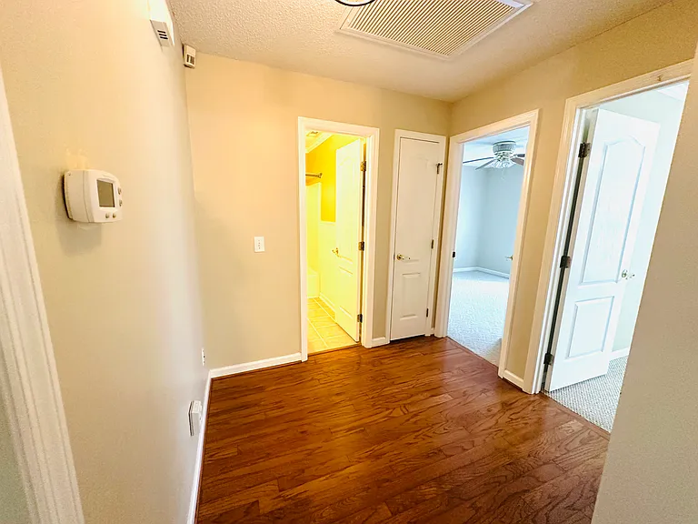 101 Foxwatch Cir — Photo 12