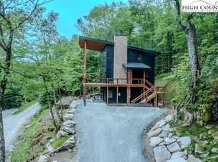 116 Slopeside Rd, Banner Elk, NC 28604