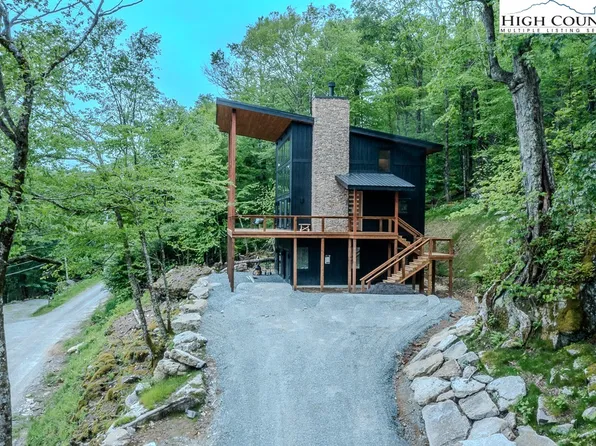 116 Slopeside Road, Beech Mountain, NC 28604