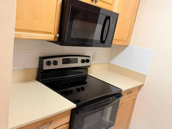 1020 CRYSTAL LAKE Drive #209, Deerfield Beach, FL 33064