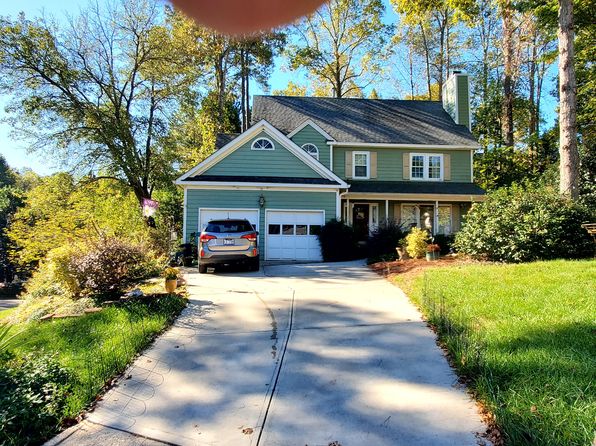 207 Kingsmill Rd, Cary, NC 27511