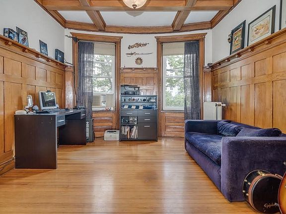 2nd image of 162 Fairview Ave #402