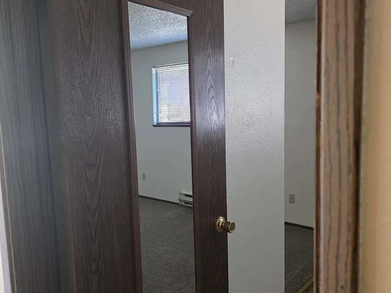 8621 N Edison St #11 — Photo 10