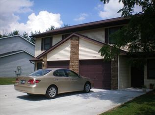 613 S Park Square Dr, Bloomington, IN 47403