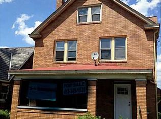 1562 Clarkton St, Pittsburgh, PA 15204
