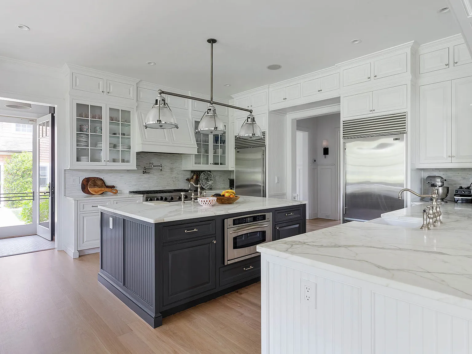 Newly Renovated Estate — Photo 4