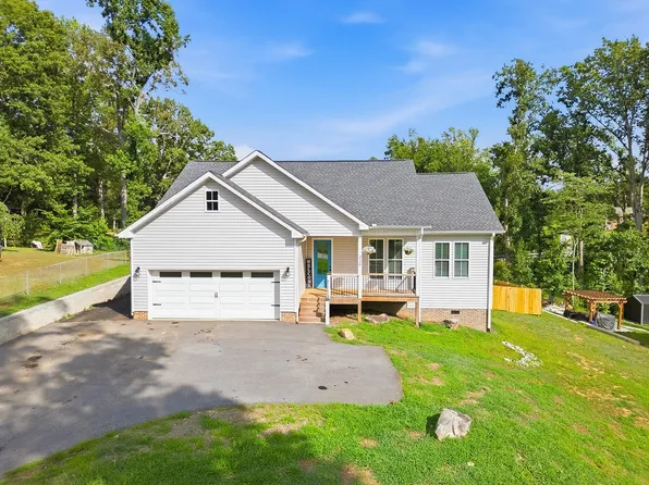 329 Woodley Rd, Spartanburg, SC 29306