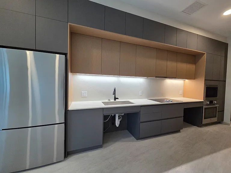 The Bell — Photo 42