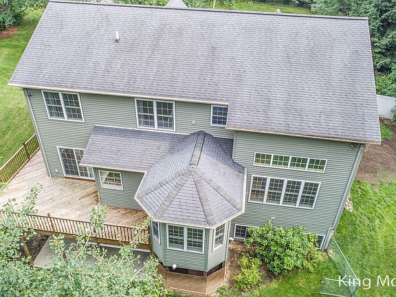 5th image of 8555 Charley Ln NE
