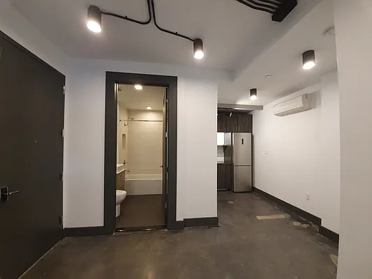 Rented by Compass | media 8