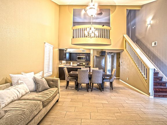 3rd image of 3953 Tierra Venado Dr