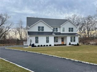 135 New Canaan Rd, Wilton, CT 06897