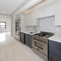 Rented by Icon Realty Management