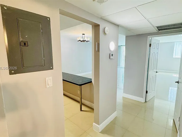 19390 Collins Ave #624 — Photo 29