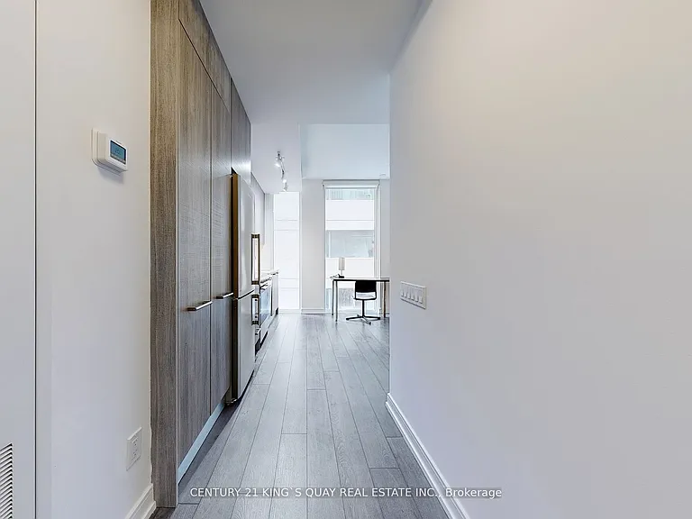 28 Wellesley St E #1501 — Photo 26
