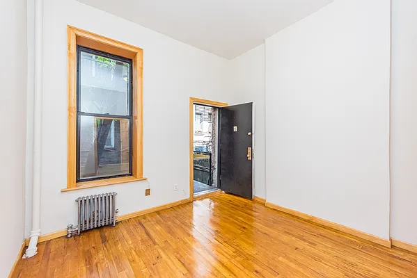 Rented by Modern Spaces | media 7