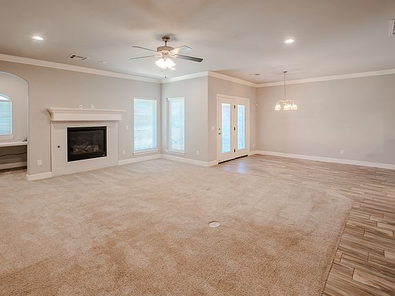 5th image of 12037 Ashford Dr