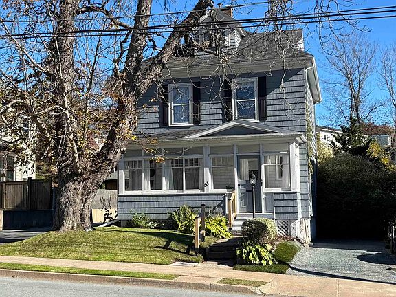 2nd image of 83 Prince Albert Rd