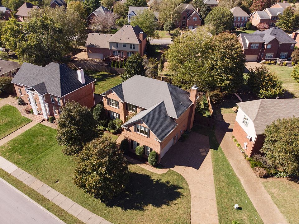 1st image of 631 Bonnie Pl