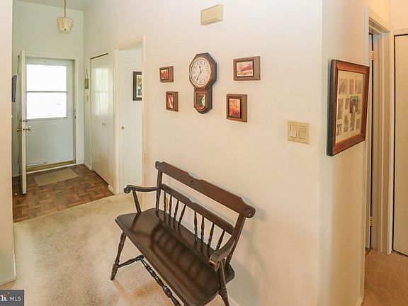 2nd image of 778 Thornwood Dr