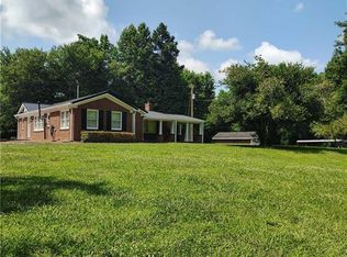 391 Locklear Cir, Dallas, GA 30157