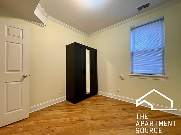 5th image of 3527 W Belden Ave APT G