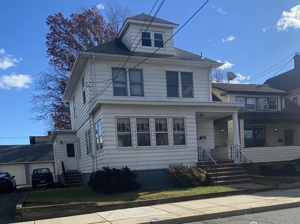 128 Pershing Ave, Carteret, NJ 07008