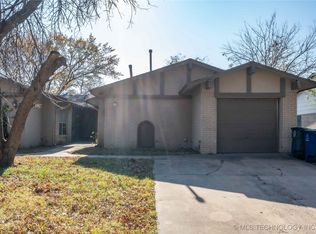 10118 E 30th St, Tulsa, OK 74129