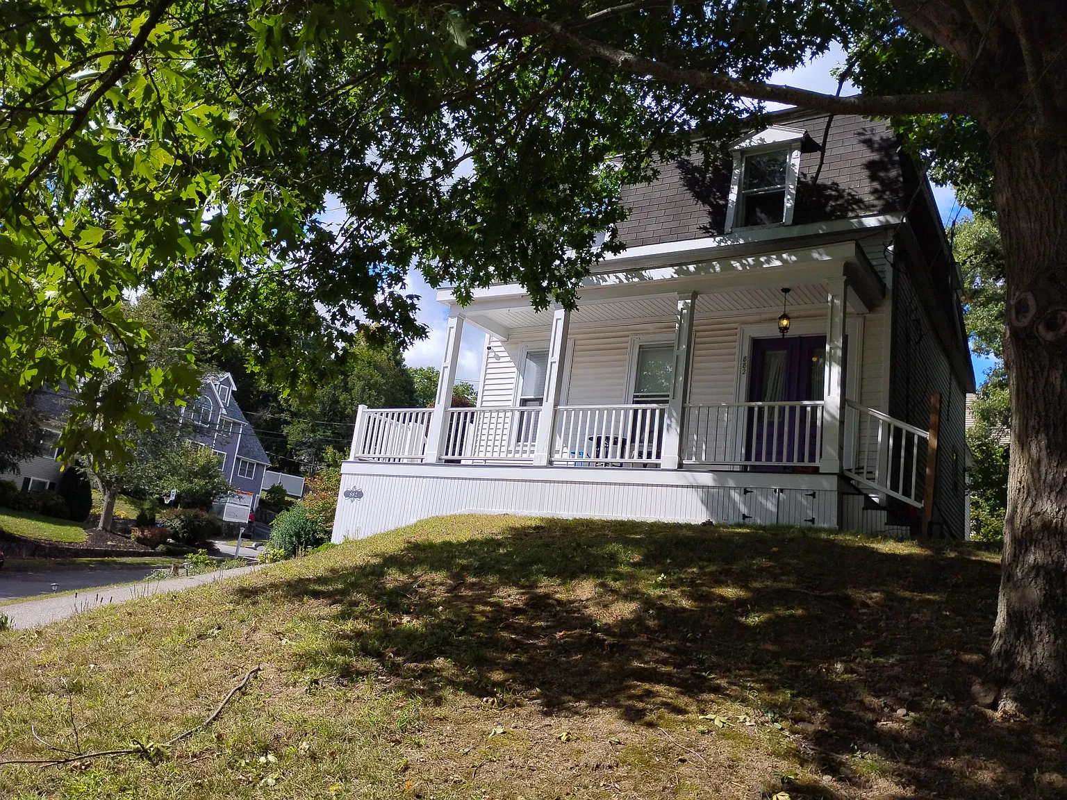2 bed, 1000 sqft, $2,795 — Photo 2
