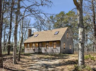 180 Pineneedle Rd, Wellfleet, MA 02667