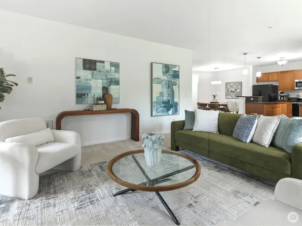 15000 Juanita Drive NE #405, Kenmore, WA 98028