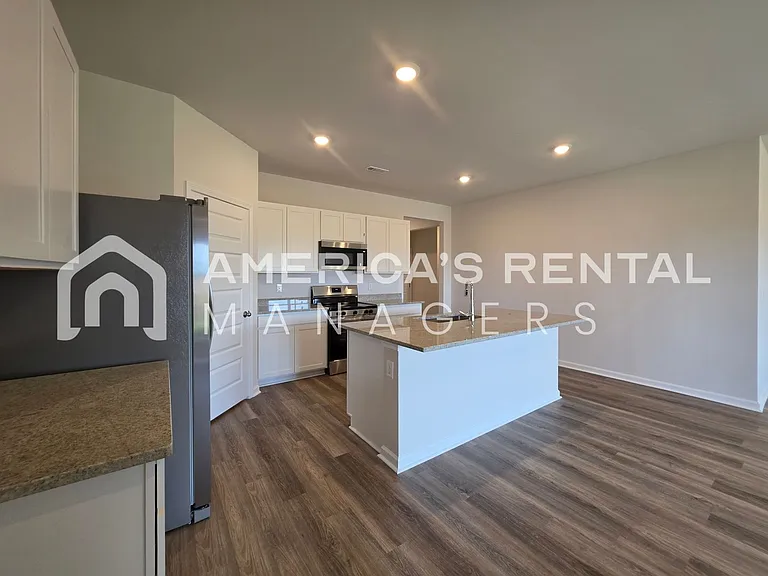 177 Keller Dr — Photo 30