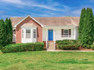 111 River Bend Dr, Pegram, TN 37143