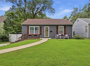 6704 Harris Ave, Raytown, MO 64133