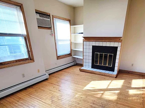 5th image of 2514-2518 Emerson Ave S #2518-07