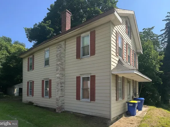 183 W Frederick St, Millersville, PA 17551