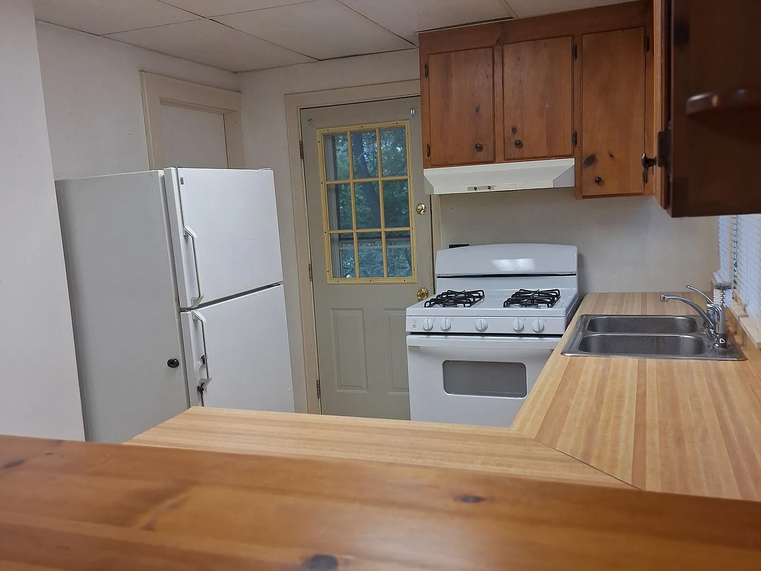 333 Allegheny Ave — Photo 2