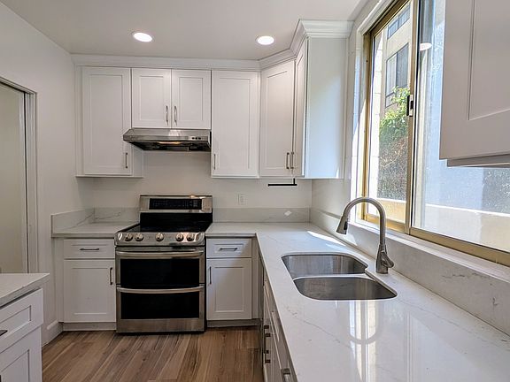 Newer updated kitchen