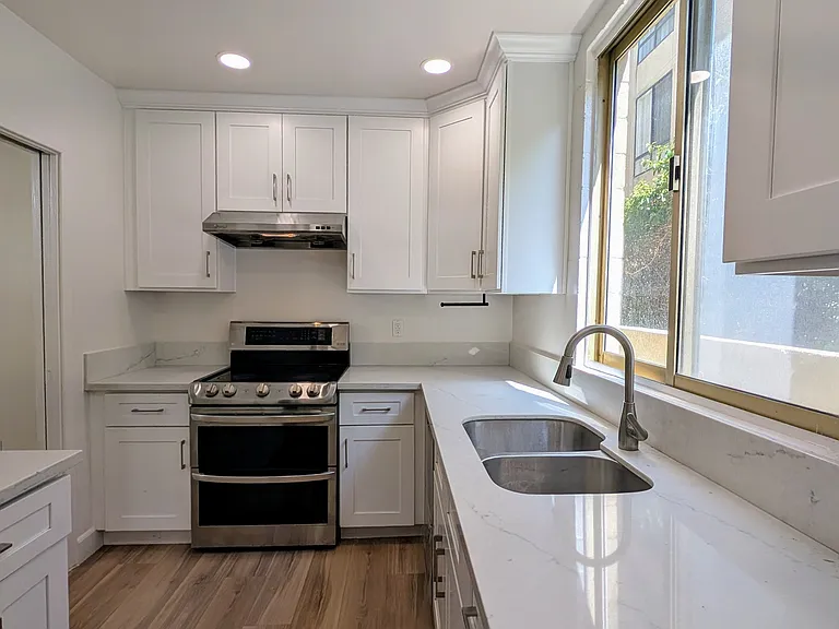 Newer updated kitchen