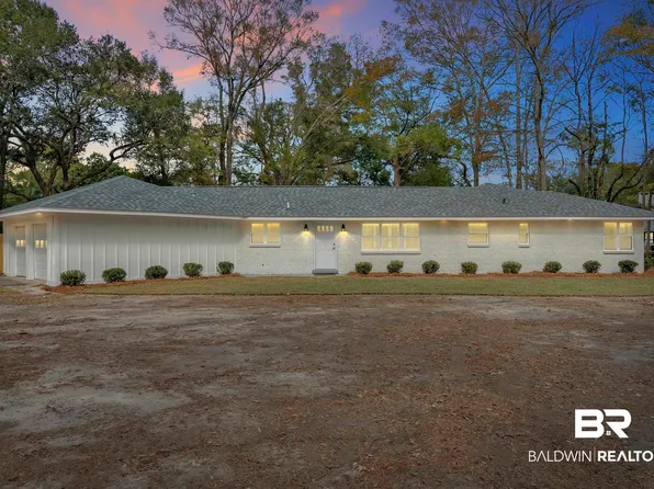 1409 Altair Ln, Mobile, AL 36693