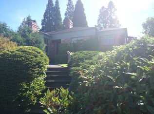 3016 W Viewmont Way W, Seattle, WA 98199