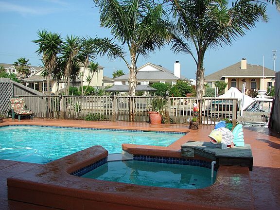 Pool and hot tub